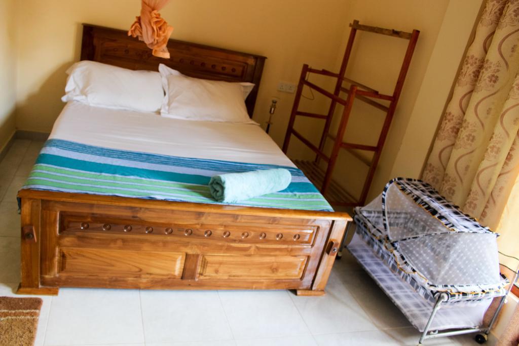 Suwani Pinnawala Homestay Экстерьер фото