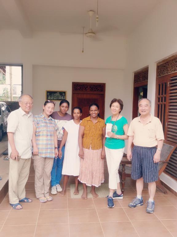 Suwani Pinnawala Homestay Экстерьер фото